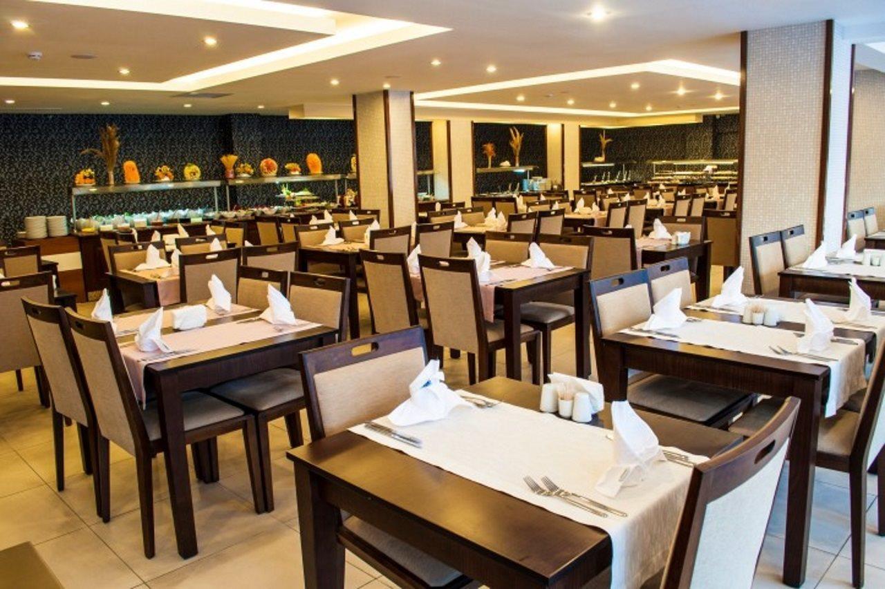 Sun Beach Hotel Side Bagian luar foto
